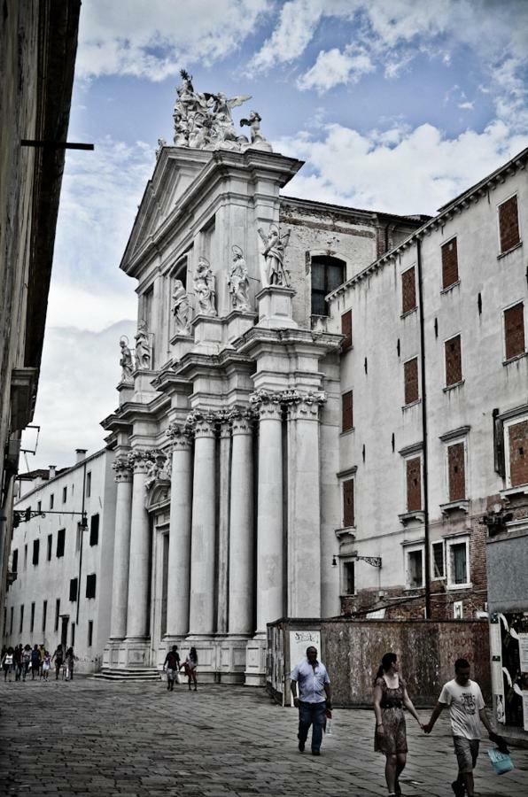 Appartamento Grazioso E Centrale Venedig Exterior foto